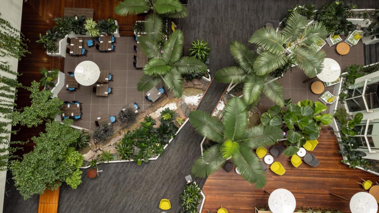 Novotel Darwin Cbd Экстерьер фото