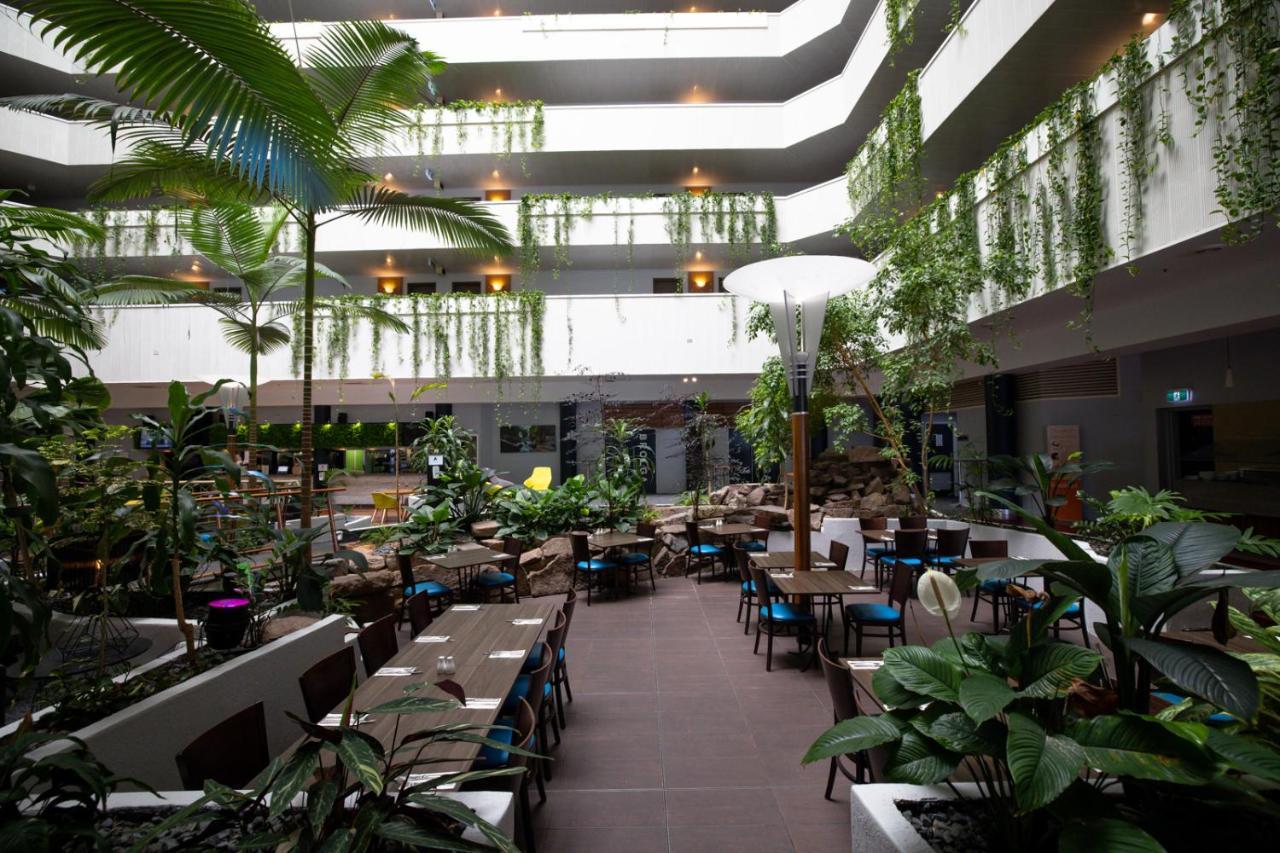 Novotel Darwin Cbd Экстерьер фото