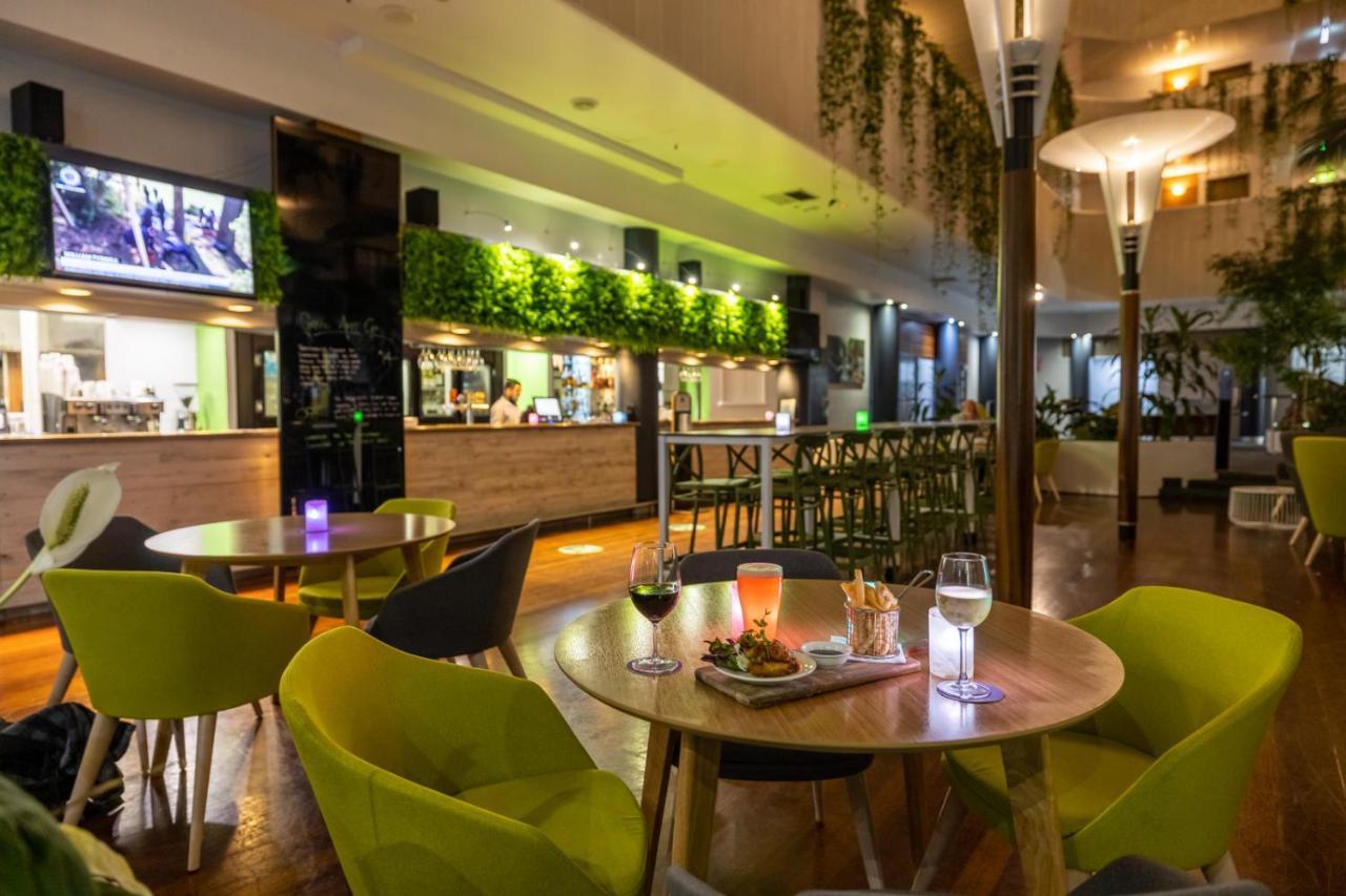 Novotel Darwin Cbd Экстерьер фото