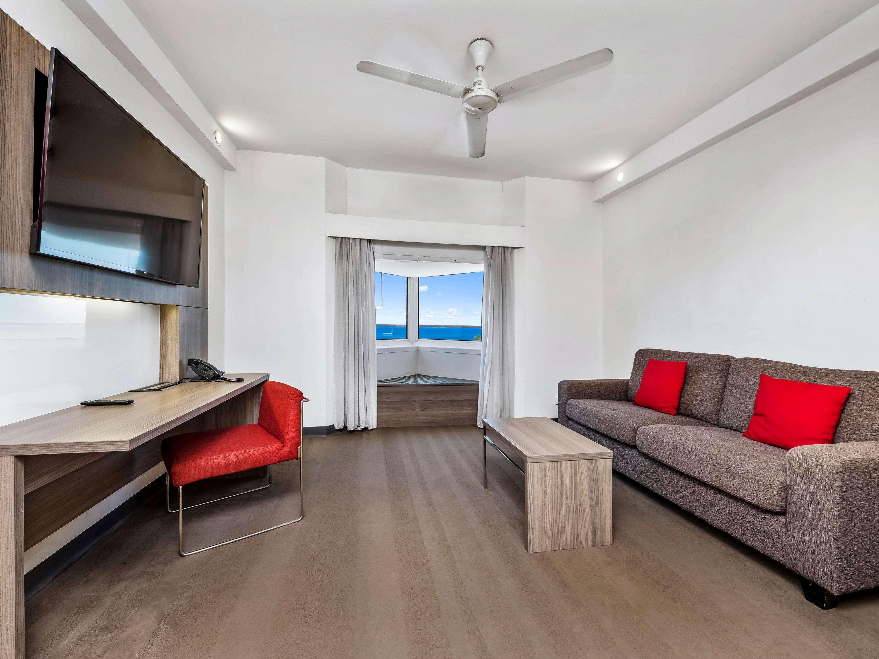 Novotel Darwin Cbd Экстерьер фото